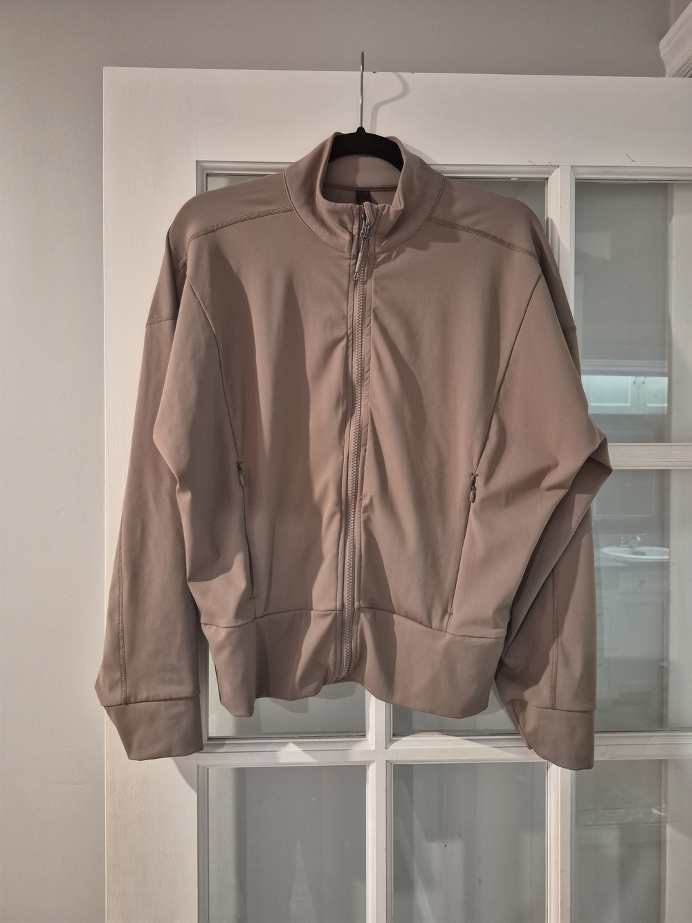 Kyodan Lightweight Zip Jacket in Beige Taupe Stretchy Comfy Size M